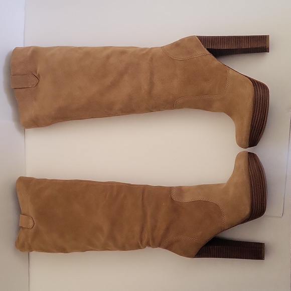 NWOT Nine West Boutique Tan Suede Boots with Wooden Heels, Size 8.5 - Picture 4 of 10
